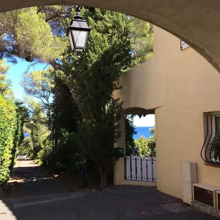 Studio Le Village Provencal-2 Les Issambres