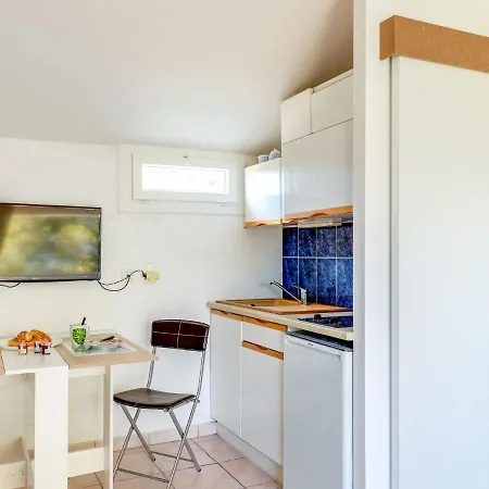 Studio Le Village Provencal-2